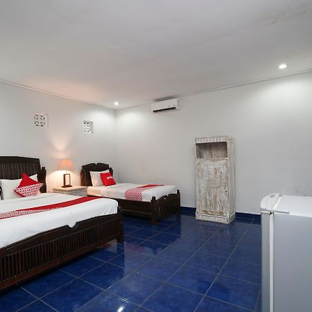Oyo 1934 Sedana Inn Kuta Lombok Esterno foto